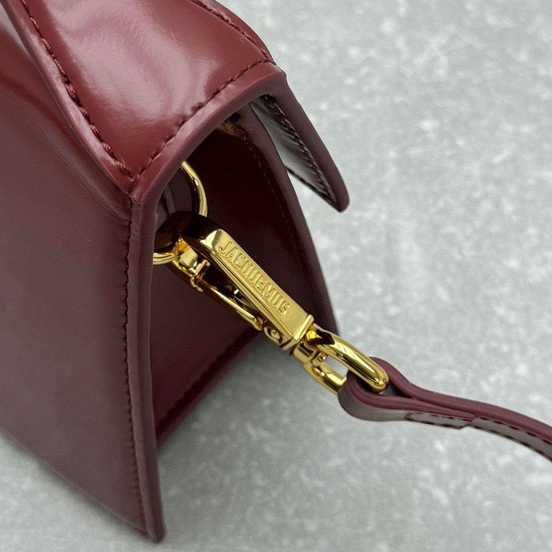 Jacquemus Satchel Bags